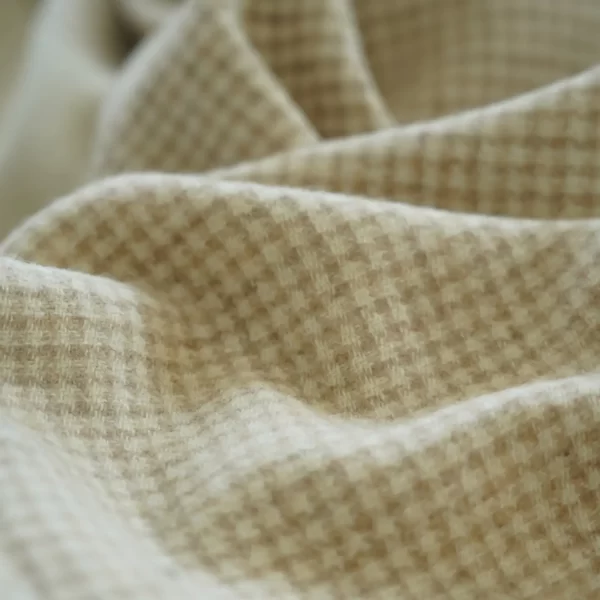 Handwoven Houndstooth Wool Blanket - Image 5